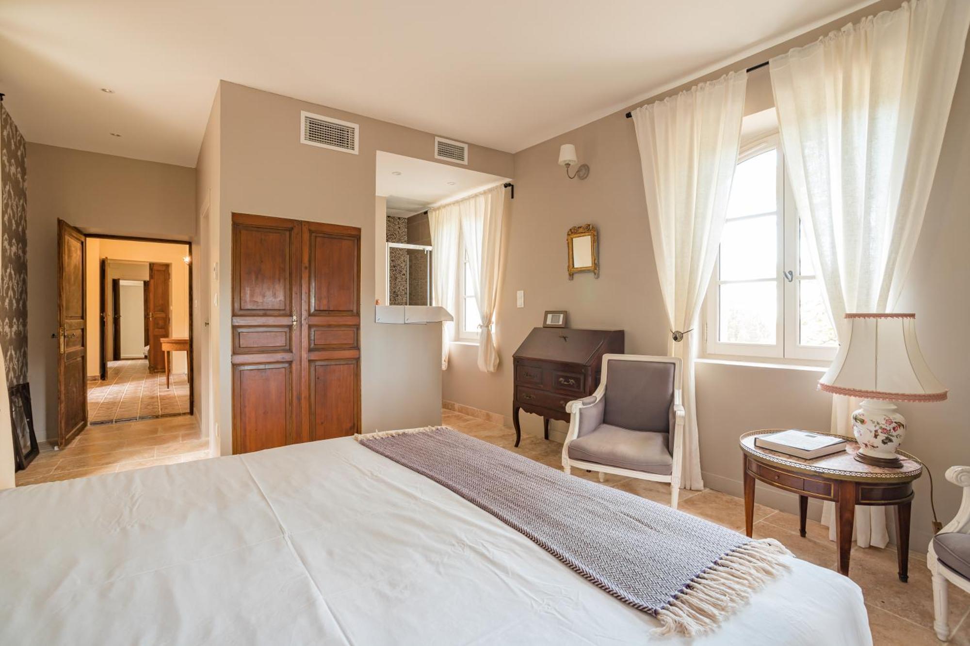 Chateau Montplaisir Charming B&B In Provence Valreas Exterior photo
